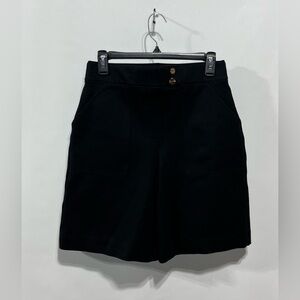 SPANX Black Bermuda Pull On Shorts Size Medium Inseam 9”